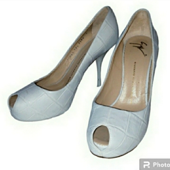 Guiseppe Zanotti Crocodile Platform Pumps Heels 🤍 RETAIL $975- 🤍 Worn 1 Time - Picture 1 of 10